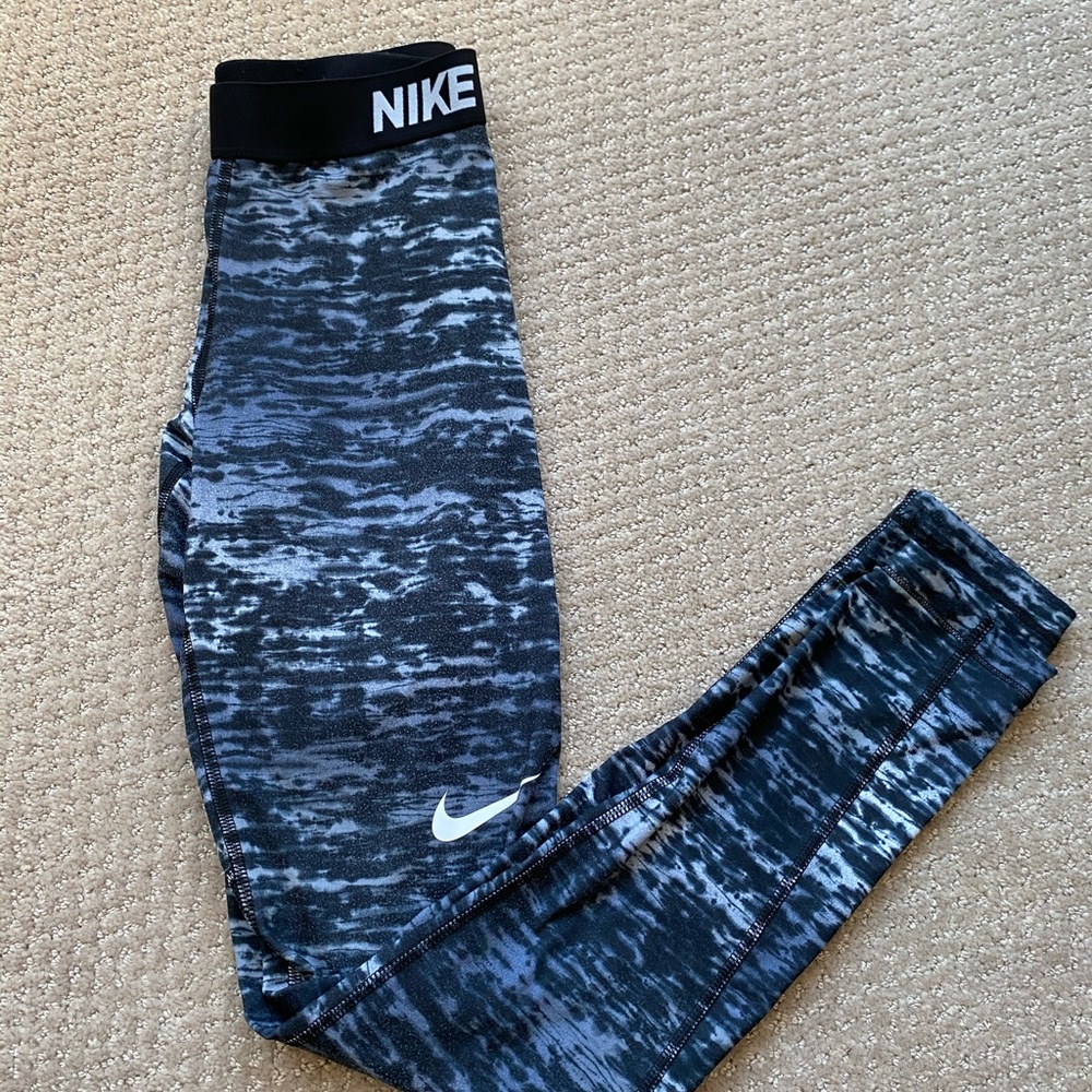 Nike dri-fit leggings